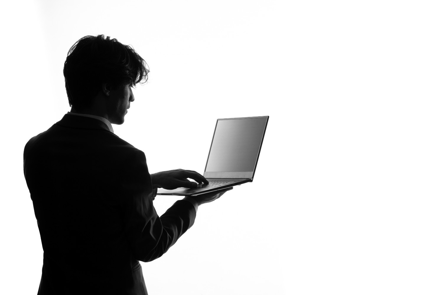 India’s Tech Stars Are Eyeing the Gulf. Are You Ready to Hire Them? 